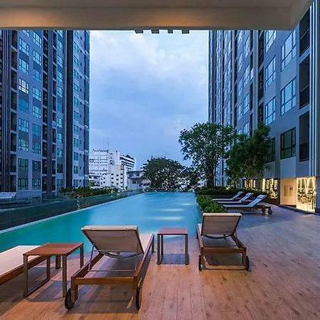 The Base Deluxe Appartement Pattaya Buitenkant foto