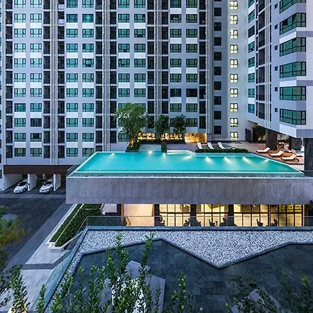 The Base Deluxe Appartement Pattaya Buitenkant foto
