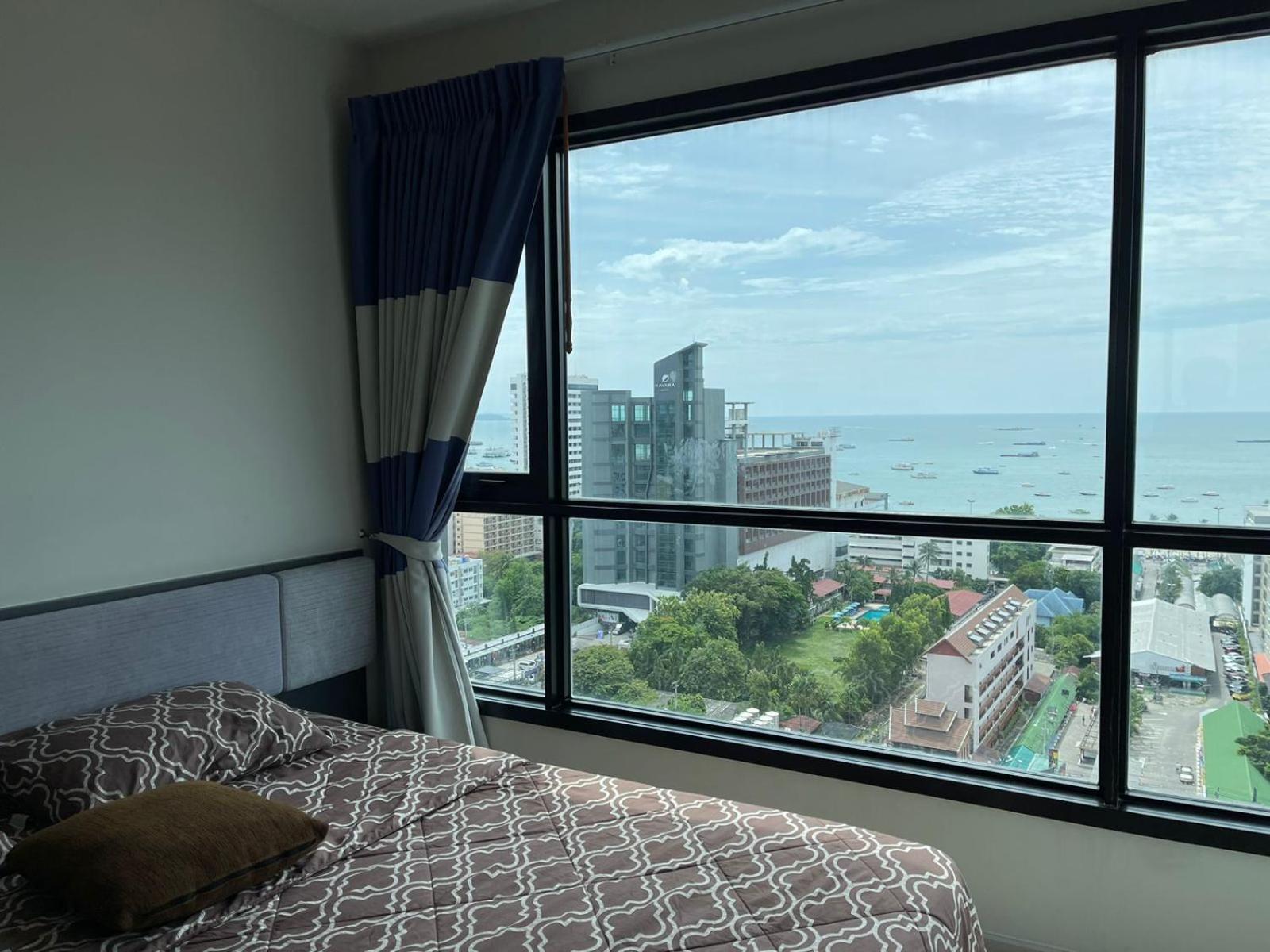 The Base Deluxe Pattaya