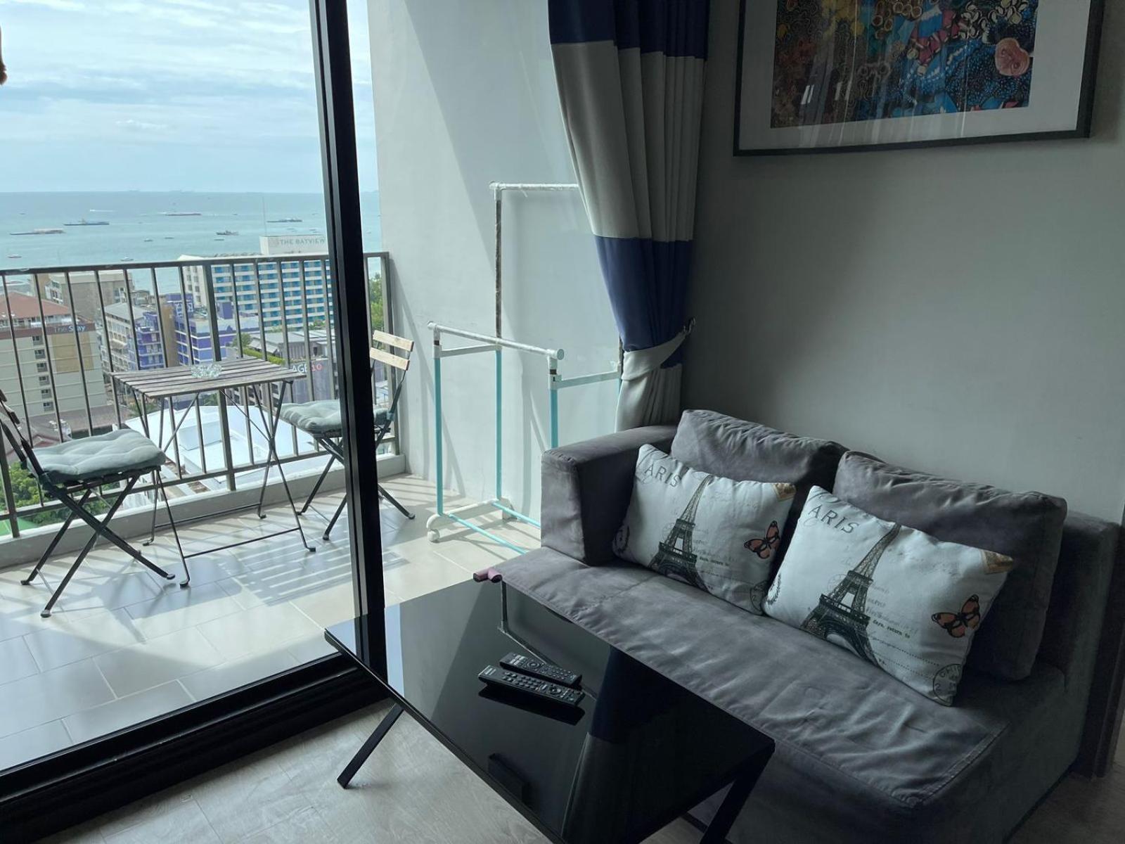 The Base Deluxe Pattaya