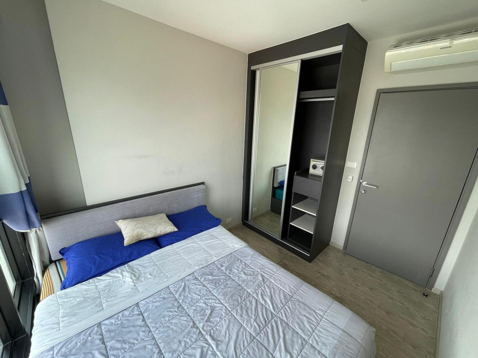 The Base Deluxe Apartment *