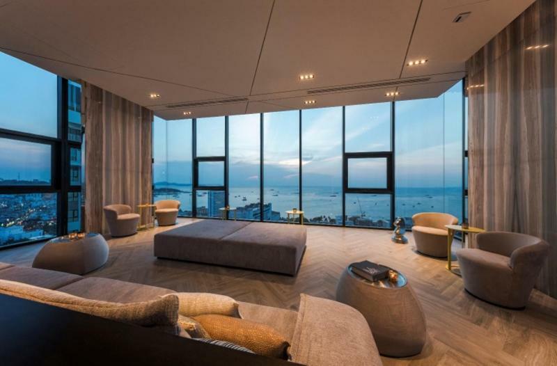 The Base Deluxe Apartment *
