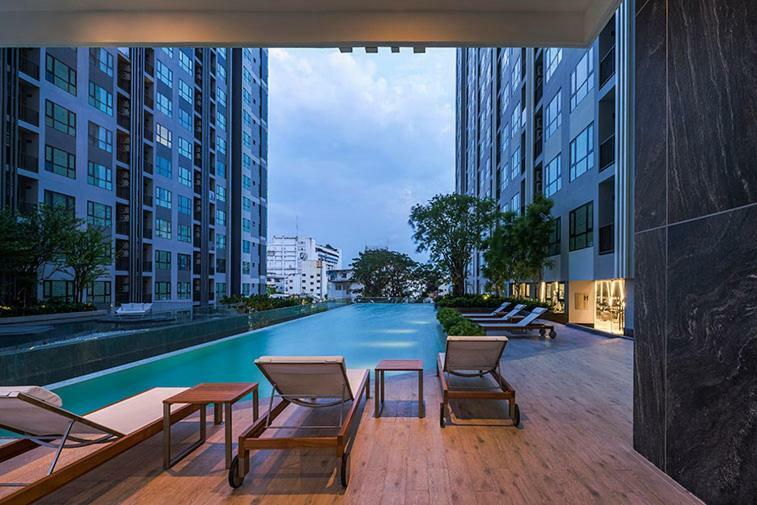 Apartment The Base Deluxe Pattaya