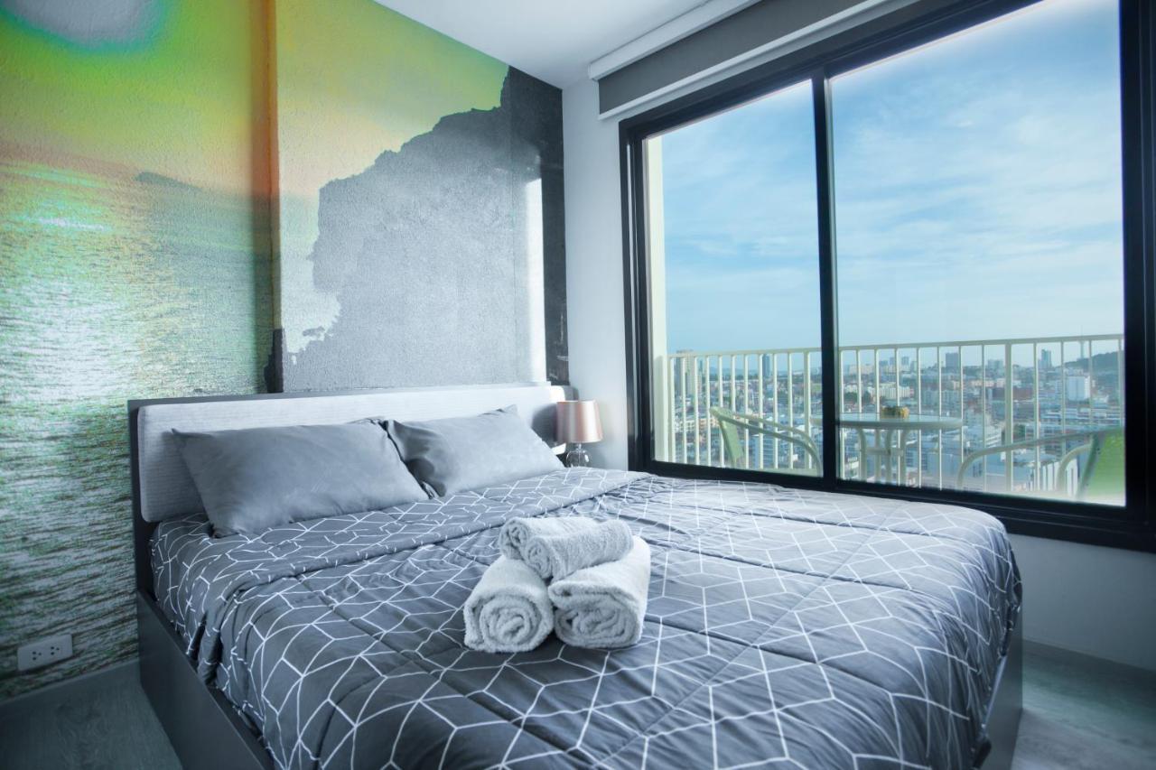 The Base Deluxe Apartment *